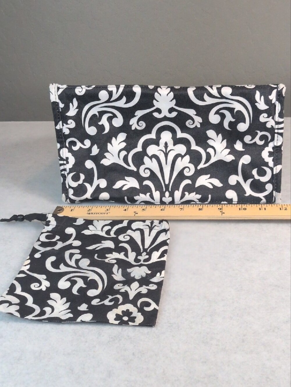 Parisian Pop Black & White Damask Keep it Caddy Tote Bag - Picture 6 of 6
